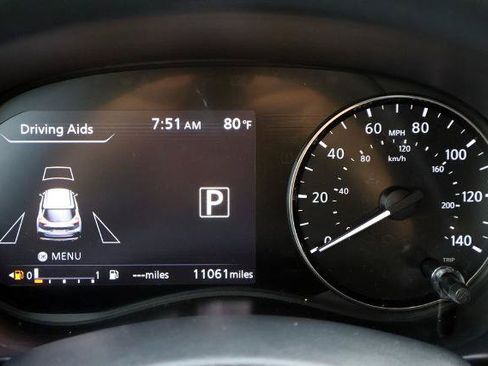 Certified 2024 Nissan Kicks SV FWD image 23