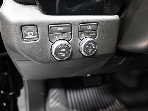 New 2026 GMC Sierra 1500 Elevation image 23