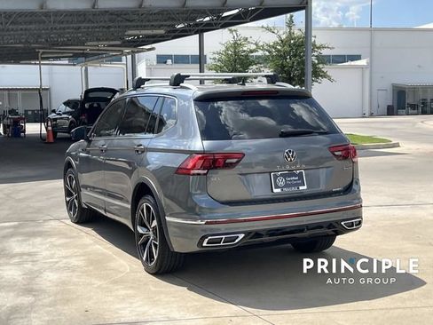 Used 2024 Volkswagen Tiguan SEL R-Line w/ MDO Package, Two-Row AWD/4WD image 11