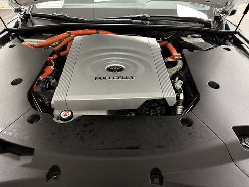 Used 2023 Toyota Mirai XLE image 37