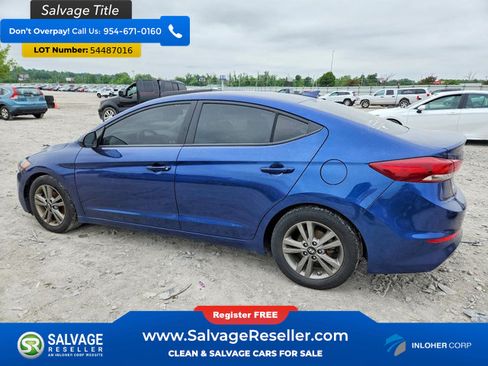 Used 2018 Hyundai Elantra SEL w/ Cargo Package FWD image 3