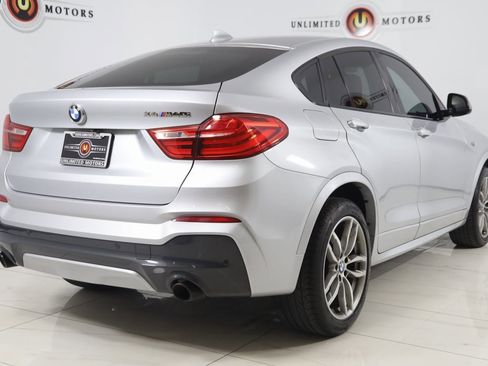 Used 2018 BMW X4 M40i image 3