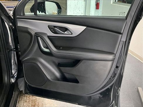 Used 2024 Chevrolet Blazer LT image 12