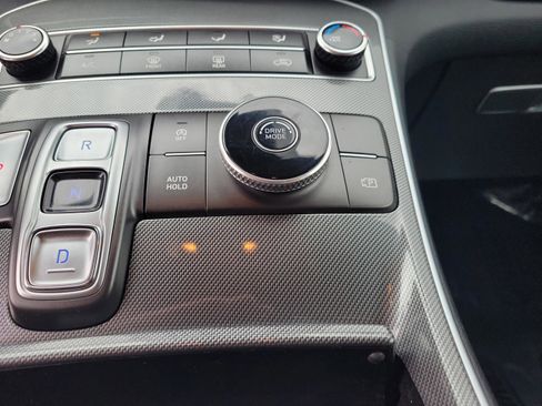 Used 2023 Hyundai Santa Fe SE image 29