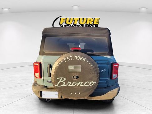Used 2023 Ford Bronco Black Diamond image 4