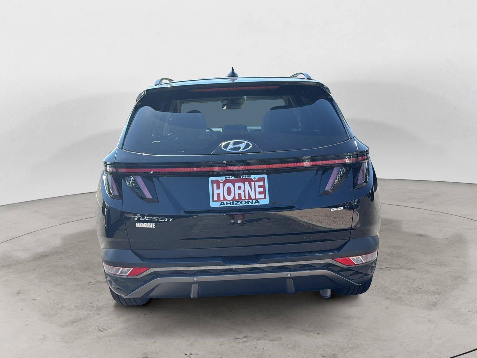 Used 2023 Hyundai Tucson Limited AWD/4WD image 4