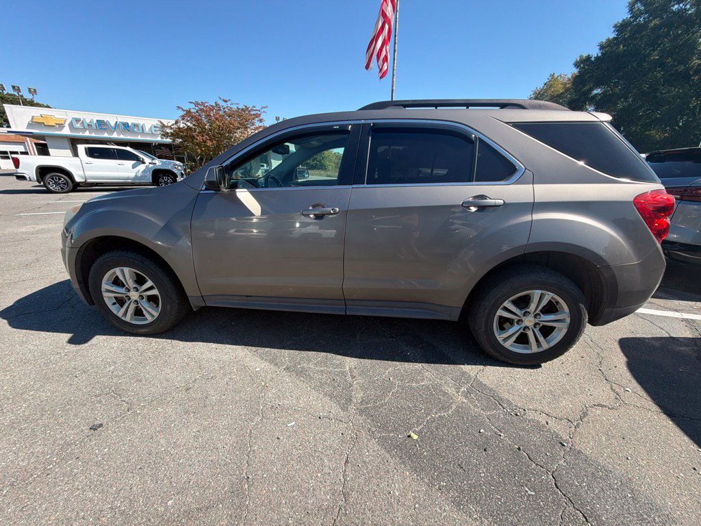 Used 2010 Chevrolet Equinox LT w/ Vehicle Interface Package FWD image 5