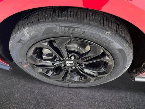 New 2025 Honda Accord SE image 10