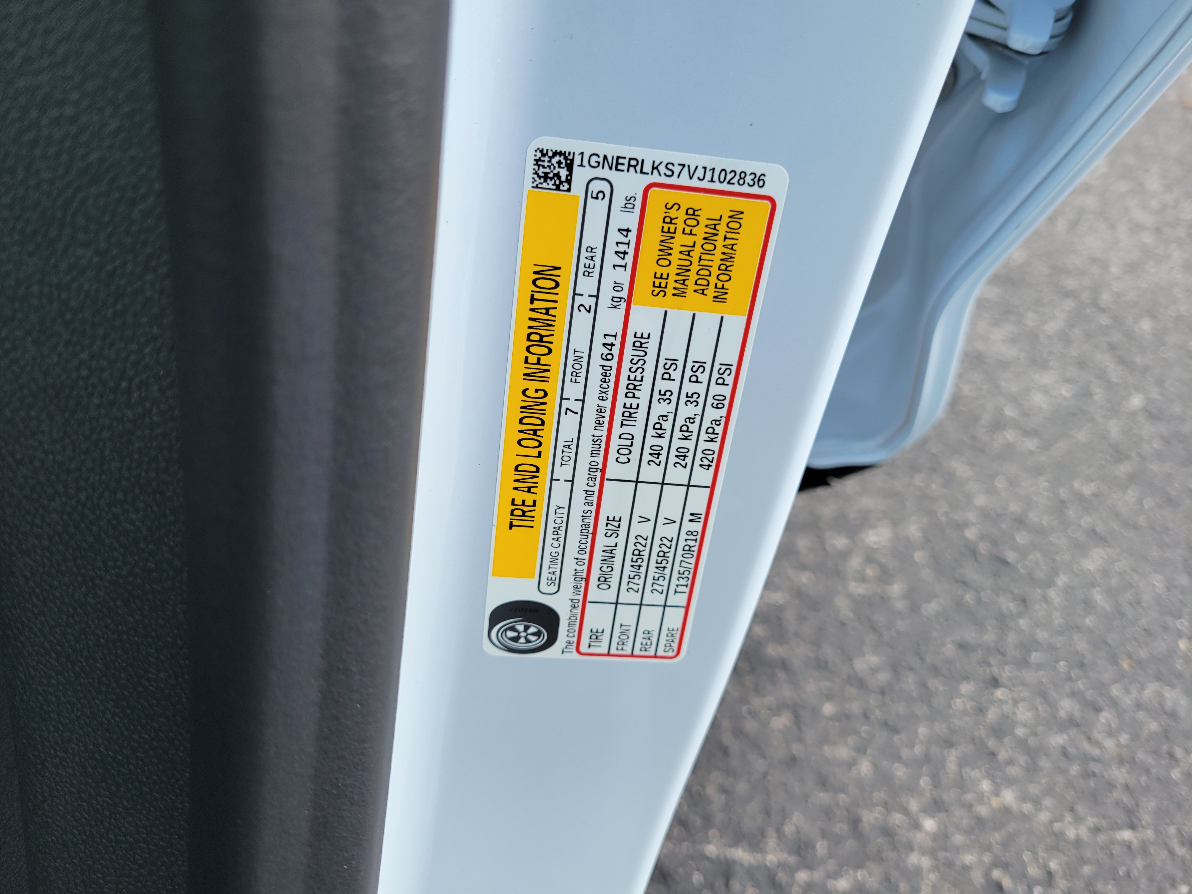 New 2027 Chevrolet Traverse RS w/ LPO, Floor Liner Package FWD image 47