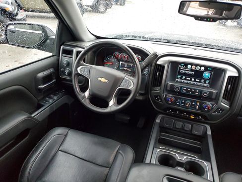 Used 2018 Chevrolet Silverado 1500 LTZ Z71 w/ LTZ Plus Package image 12