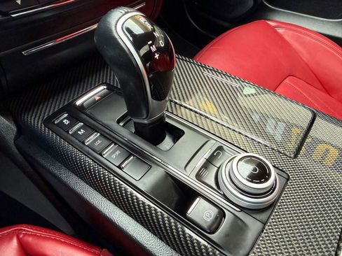 Used 2018 Maserati Ghibli image 31