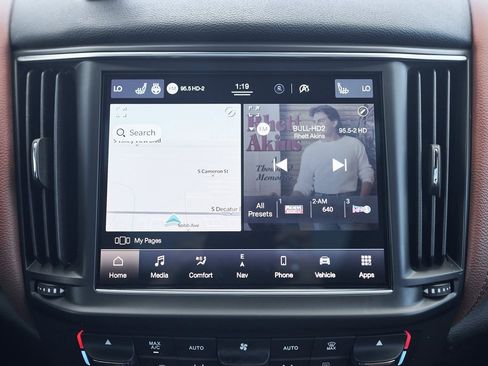 Used 2022 Maserati Levante Modena image 51