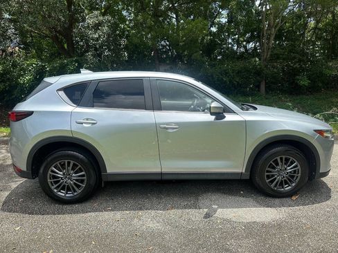 Used 2020 MAZDA CX-5 Touring image 8
