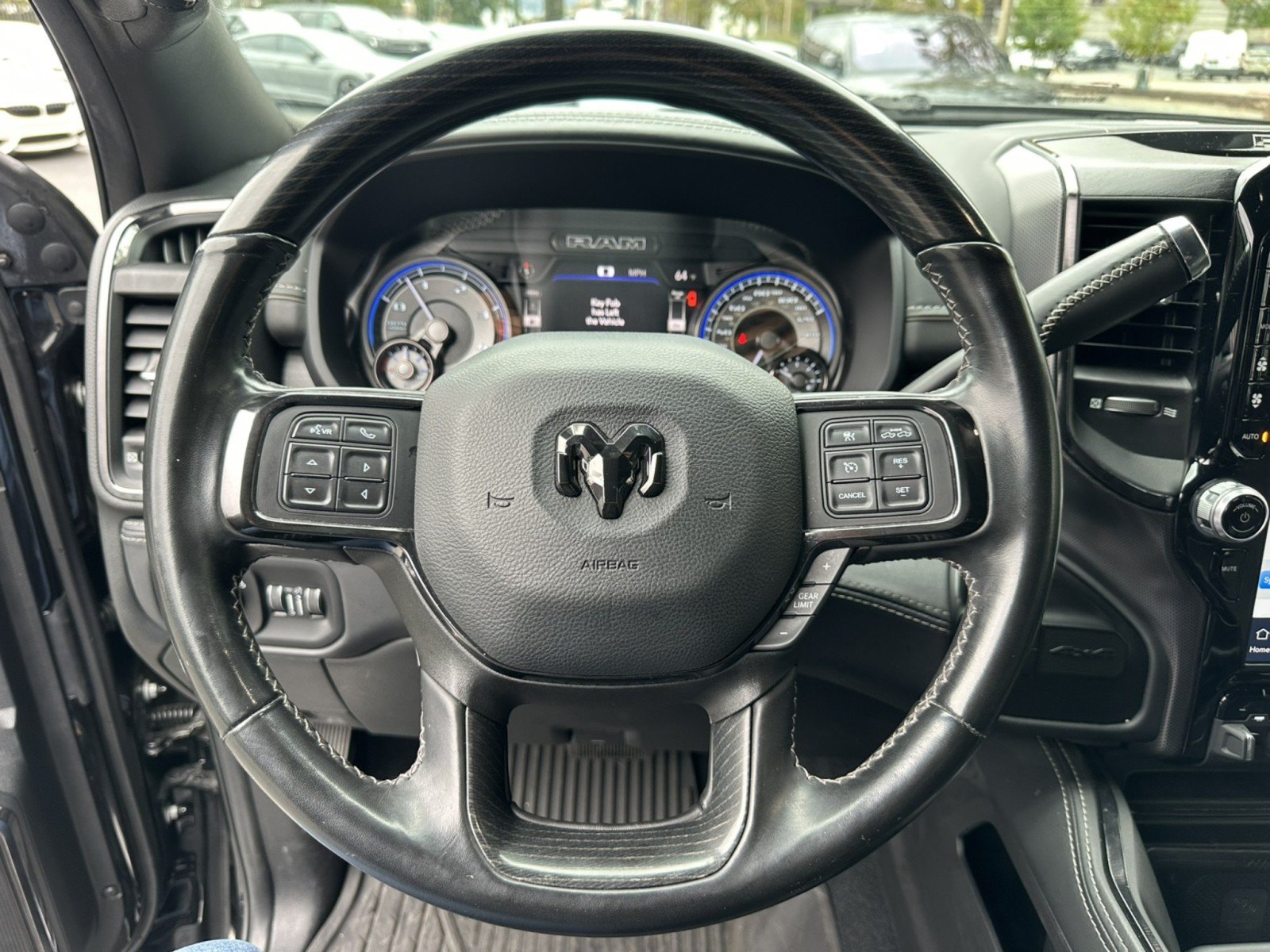 Used 2022 RAM 2500 Limited AWD/4WD image 14