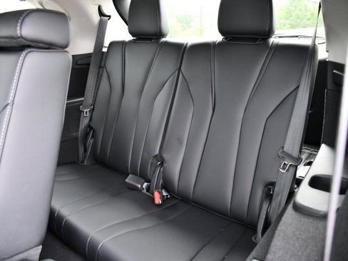 Certified 2026 Acura MDX FWD w/ Technology Package image 14
