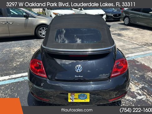 Used 2013 Volkswagen Beetle 2.0T FWD image 39
