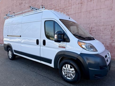 Used 2015 RAM ProMaster 2500 w/ Mopar Trailer Tow Group image 6