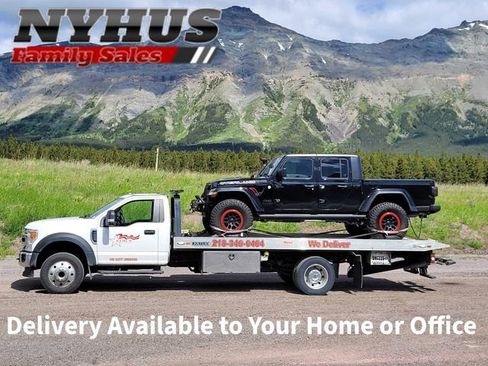 Used 2014 Chevrolet Express 2500 image 19