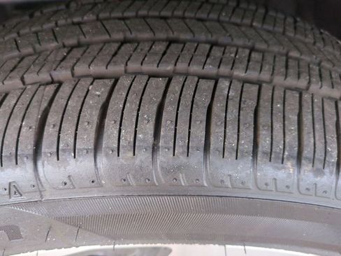 New 2025 Subaru Crosstrek 2.5i Limited image 11