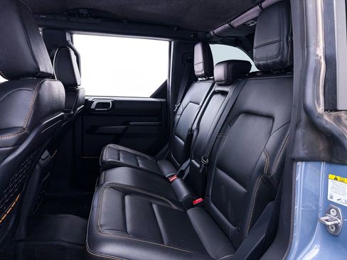 Used 2024 Ford Bronco Badlands AWD/4WD image 40