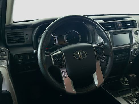 Used 2016 Toyota 4Runner Limited AWD/4WD image 18