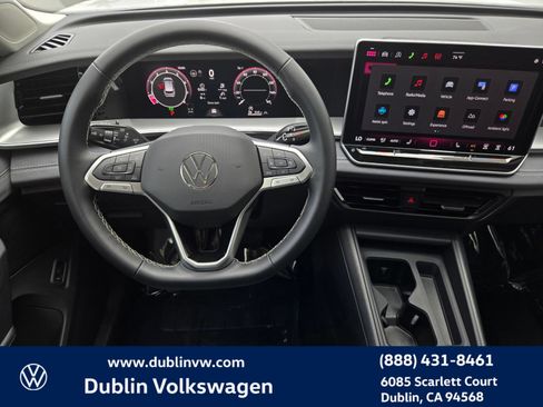 Certified 2026 Volkswagen Tiguan SE AWD/4WD image 13