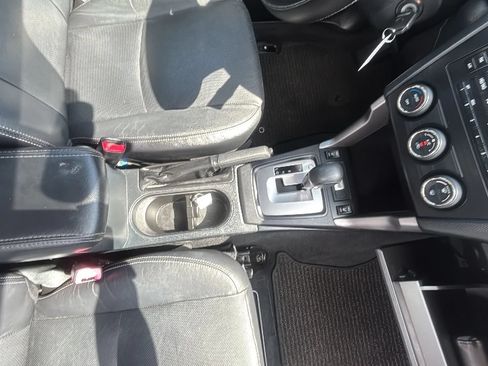 Used 2014 Subaru Forester 2.5i Limited w/ Popular Package #2 AWD/4WD image 32