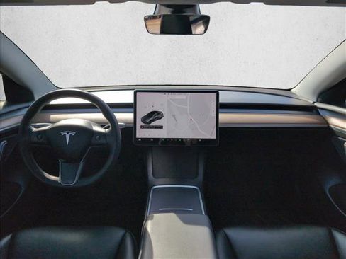 Used 2022 Tesla Model 3 Long Range image 16