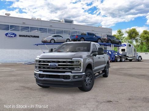 New 2026 Ford F250 Lariat w/ FX4 Off-Road Package AWD/4WD image 2