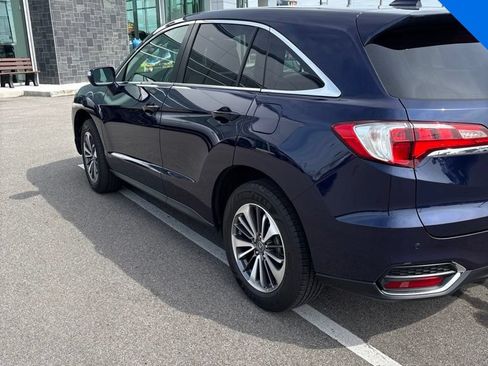 Used 2017 Acura RDX w/ Advance Package AWD/4WD image 5