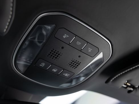 Certified 2017 Ferrari GTC4Lusso AWD/4WD image 92