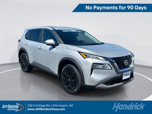 Used 2023 Nissan Rogue SV AWD/4WD image 1