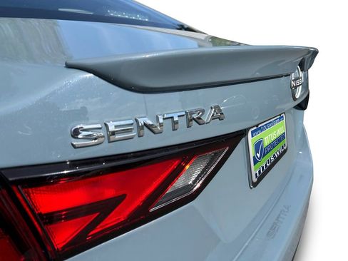 Used 2025 Nissan Sentra SR w/ SR Premium Package FWD image 36