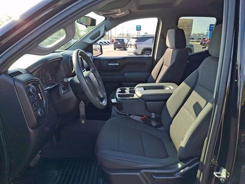 Used 2021 Chevrolet Silverado 1500 Custom AWD/4WD image 12