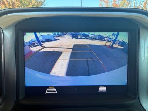 Used 2020 Chevrolet Silverado 1500 LT w/ Convenience Package image 24