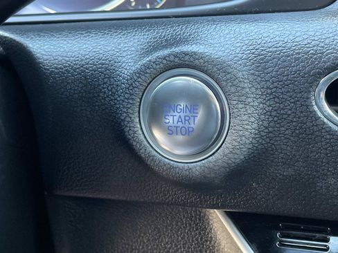 Certified 2022 Hyundai Sonata SEL w/ Convenience Package image 16