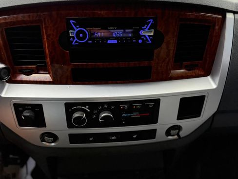 Used 2007 Dodge Ram 2500 Truck Laramie AWD/4WD image 14