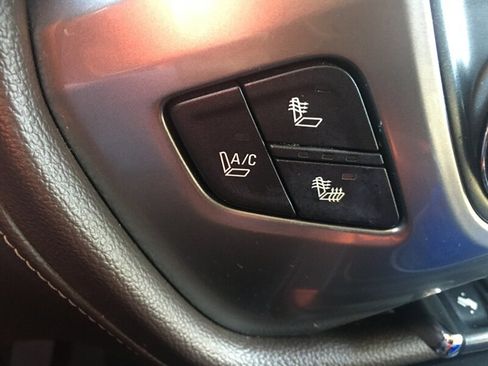 Used 2019 GMC Sierra 1500 AT4 w/ AT4 Premium Package image 19