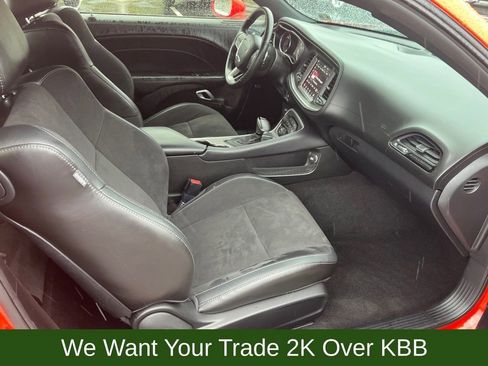 Used 2021 Dodge Challenger R/T w/ Plus Package image 26