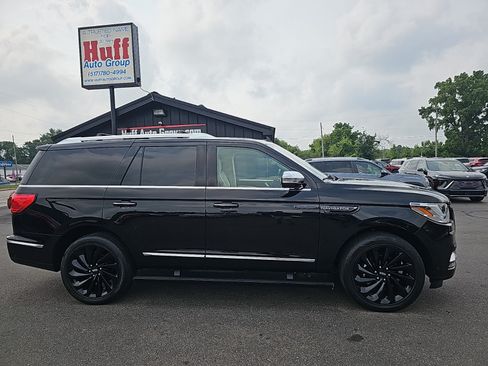 Used 2020 Lincoln Navigator Black Label w/ Cargo Convenience Package AWD/4WD image 2