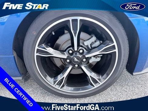 Used 2017 Ford Mustang GT Premium w/ Enhanced Security Package RWD image 9