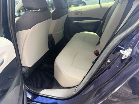 Used 2021 Toyota Corolla LE w/ Carpet Mat Package (TMS) FWD image 28