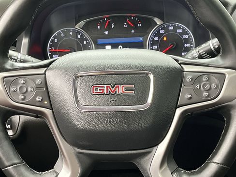 Certified 2023 GMC Acadia AT4 w/ Preferred Package image 17