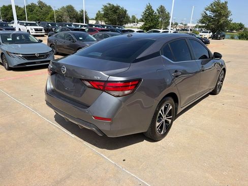 Used 2022 Nissan Sentra SV w/ Trunk Package FWD image 5