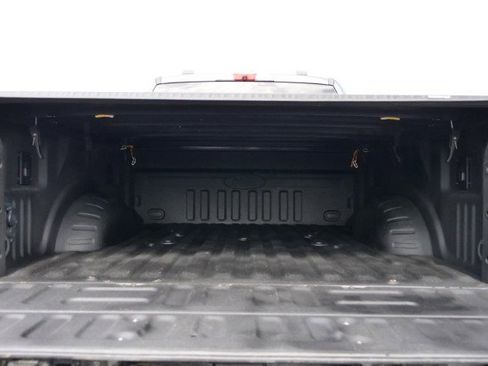 Used 2022 Ford F350 Lariat w/ Black Appearance Package image 34