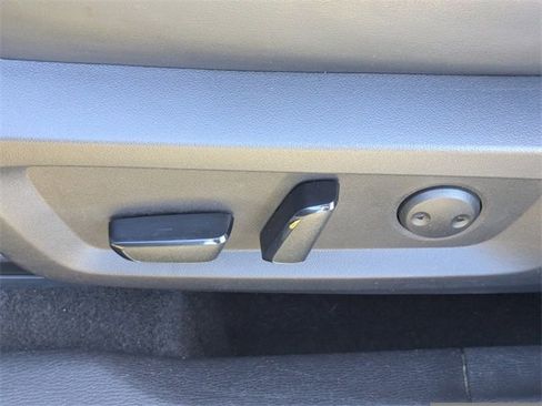 Used 2023 Mitsubishi Outlander SE image 22