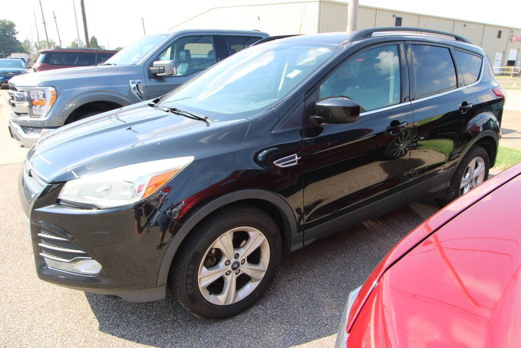 Used 2015 Ford Escape SE w/ Equipment Group 201A FWD image 5