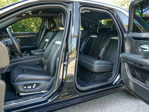 Certified 2021 Rolls-Royce Ghost AWD/4WD image 22