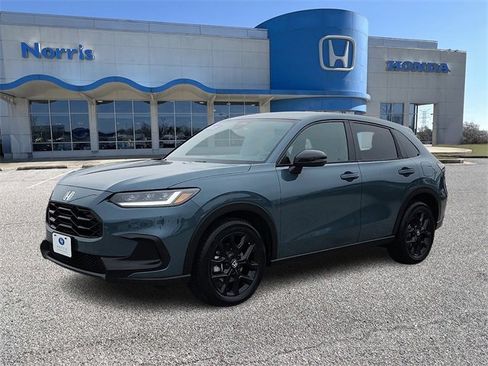 Used 2025 Honda HR-V Sport image 2