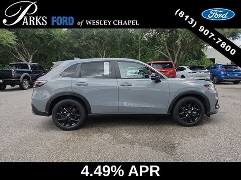 Used 2023 Honda HR-V Sport image 4